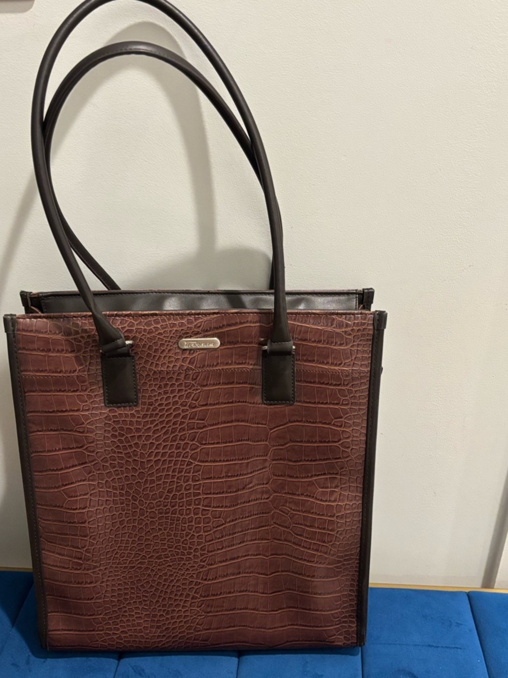 Targus Brown Croc-Embossed Tote Bag